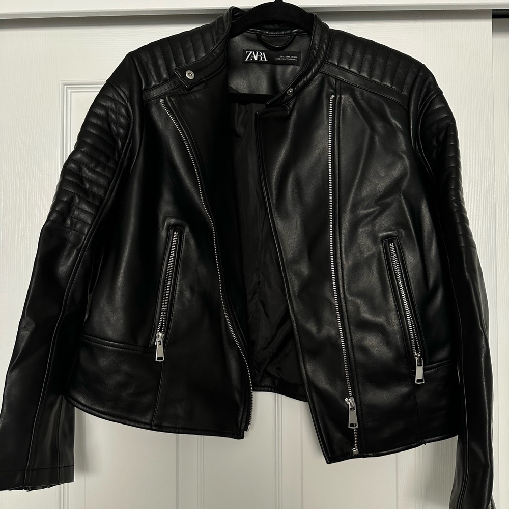 Leather jacket